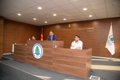 Pursaklar'da Yeni Belediye Binasında İlk Meclis Toplantısı Yapıldı
