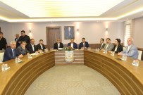 MEHMET ÖZHASEKI - Şanlıurfa'da Yerel Yönetimler İstişare Ve Değerlendirme Toplantısı Başladı