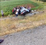 Tekeri Patlayan Otomobil Takla Attı Açıklaması 2 Ağır Yaralı