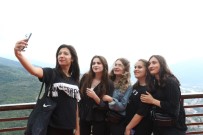 BUNGALOV - 5 Metre Yükseklikteki Orman Manzaralı Salıncağa Yoğun İlgi