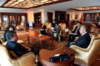 ARJANTIN - Arjantin Ve Peru Büyükelçilerinden Başkan Yavaş'a Ziyaret