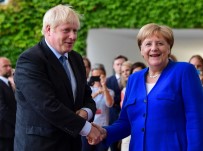 ANGELA MERKEL - Boris Johnson Başbakan Olarak İlk Ziyaretini Almanya'ya Yaptı