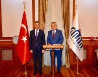 AHMET ÇAKıR - Cumhurbaşkanlığı YİK Üyesi Arınç Malatya'da