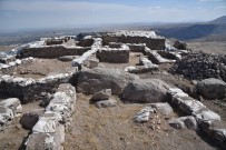 EL EMEĞİ GÖZ NURU - Gevale Kalesi Tarihe Işık Tutuyor