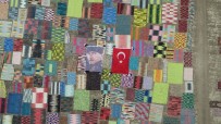 Halı Tarlasında Dev Atatürk Posteri Ve Türk Bayrağı Açtılar