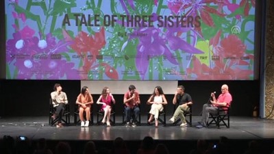 'Kız Kardeşler' Saraybosna'da İzleyiciyle Buluştu