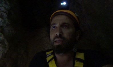 Mağaradan Kurtarılan TV Ekibinin İçeride Yaşadıkları Kameraya Yansıdı