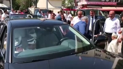 Makam Araçları Sünnet Arabası Kendileri Şoför Oldu