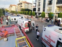 SERVERGAZI - Otomobil İle Servis Aracı Çarpıştı Açıklaması 4 Yaralı