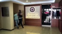 İNSAN TİCARETİ - Sahte Belgelerle Böbrek Nakli Yaptırmak İsteyen Şahıslar Yakalandı