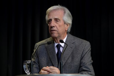 Uruguay Devlet Başkanı Kansere Yakalandı