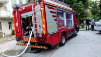 KENAN EVREN BULVARI - Adana'da Ev Yangını