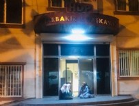 TURGUT ÖZAL - HDP önünde anne eylemi!