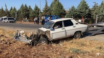MIYASE - Otomobil İle Minibüs Çarpıştı Açıklaması 12 Yaralı