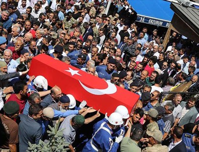 Şehitlerimizi uğurladık