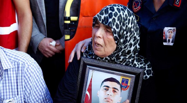 Şehitlerimizi uğurladık