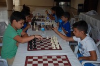 SIYAH BEYAZ - Gündoğdu Açıklaması 'Satranç Hayatın İzdüşümüdür'