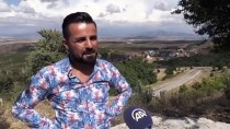 MEHMET ÜNAL - 35 Haneli Mahalleden 25 Doktor Çıktı