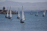 OPTIMIST - Ahlat'ta 77 Yelkencinin Katıldığı Yelken Yarışlar Yapıldı