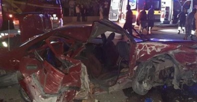 Başkent'te Trafik Kazası Açıklaması 2 Ölü 4 Yaralı