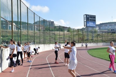 Düzce Üniversitesi'ni 33 Milli Sporcu Tercih Etti