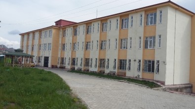 Hekimhan Yükseköğretim Yurdu Yeniden Açıldı