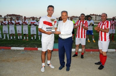 Akşehir'de Tarihi Maç Yeniden Canlandırıldı