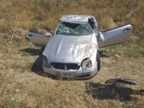 LÜKS OTOMOBİL - Ankara'da Lüks Otomobil Takla Attı Açıklaması 1 Yaralı