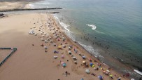 ENGELLİ YOLU - Nemden Bunalan Vatandaşlar Riva Plajına Akın Etti