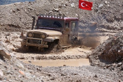 Tokat'ta Nefesleri Kesen Şenlik