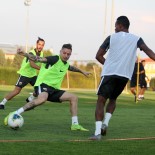 OLİVEİRA - Adryan Ve Ntep Takıma Katıldılar