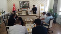 AKDAMAR KILISESI - Azerbaycanlı Papazlar, Müftü Vekilini Ziyaret Etti
