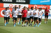 RİCARDO QUARESMA - Beşiktaş Hazırlıklarına Kaldığı Yerden Devam Etti