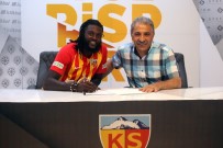 EMMANUEL ADEBAYOR - Kayserispor,  Emmanuel Adebayor İle 1 Yıllık Sözleşme İmzaladı