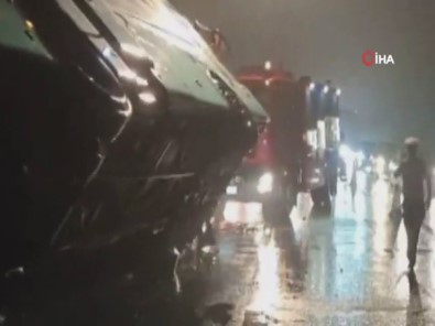 Yolcu Otobüsü Devrildi Açıklaması 7 Ölü, 11 Yaralı