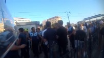 İŞPORTACI - Galata Köprüsü'nde Seyyar Satıcılar Zabıtaya Sopayla Saldırdı