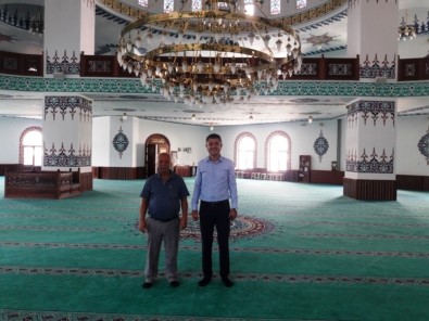 Kaymakam Sürücü, Merkez Camisi'ni Ziyaret Etti