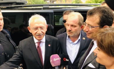 Kemal Kılıçdaroğlu Şile'de Muhtarlarla Bir Araya Geldi