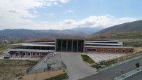 ÇALIŞMA ODASI - Merkez Kütüphanesi Yeni Binaya Taşınıyor