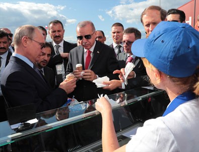 Putin, Erdoğan'a dondurma ısmarladı