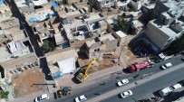 KAMULAŞTIRMA - Şanlıurfa'da Asırlık Gecekondular Yıkılıyor