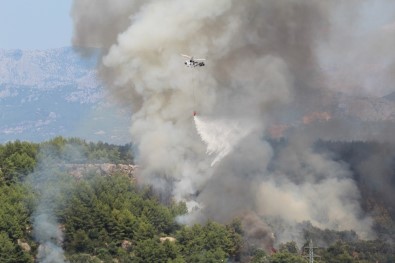 Antalya'da Antik Kent Yakınında Orman Yangını