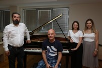 PAMUKKALE - PAÜ Dünyaca Ünlü Piyano Uzmanını Ağırladı