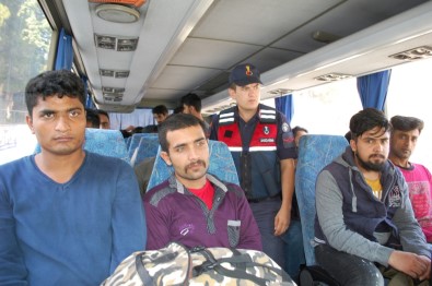 Tekirdağ'da 36 Kaçak Göçmen Yakalandı