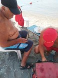 ALTıNKUM - Denizde Bacağı Yaralanan Vatandaşa İtfaiye Pansumanı