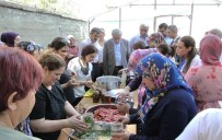 GİRİŞİMCİ KADIN - Doğanşehir'de Kapya Biber Hasadı Başladı