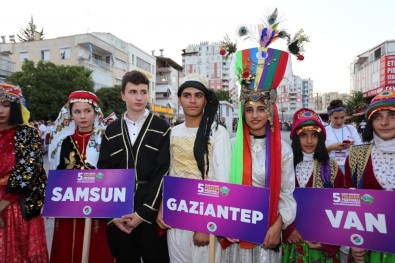 Kepez'in 5. Uluslararası Folklor Festivali Başladı
