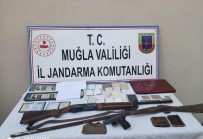 Araç Parçası Aramaya Giden Jandarma Bin Yıllık Kuran-I Kerim Buldu