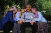 Ölen Bekçinin 2 Haftalık Eşi Ve Kız Kardeşleri Babalarına Sarıldı