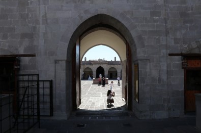 Tarihin Malatya'ya Mirası 'Silahtar Mustafa Paşa Kervansarayı'